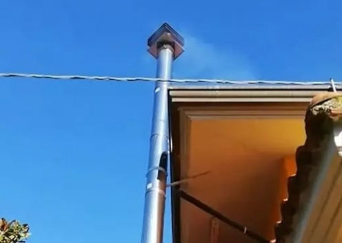Dūmų problema ant dūmtraukio su lenktu arba horizontaliu dūmtraukiu